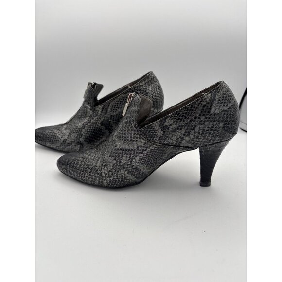 Bijou New York Womens Black Snakeskin Pattern Heeled Ankle Boots Size 7.5 With F - Picture 5 of 6